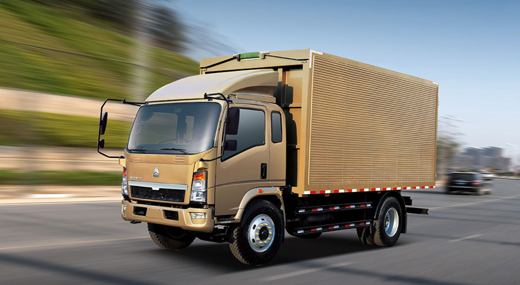Howo Wing Van Cargo Truck