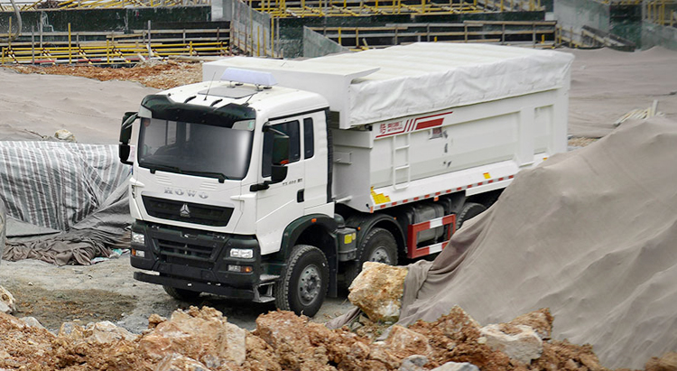 Howo TX 6X4 Tractor Truck